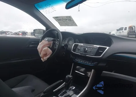 2017 Honda Accord Lx из США, поврежденный, VIN 1HGCR2F32HA226709